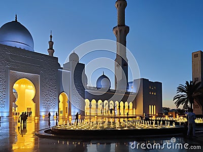 Abu Dhabi Sheik Zayed Grand Mosque | Islamic architecture | Located in the capital city of the United Arab Emirates | Tourist attr Stock Photo