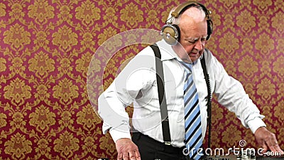 Abuelo impresionante DJ Abuelo impresionante DJ