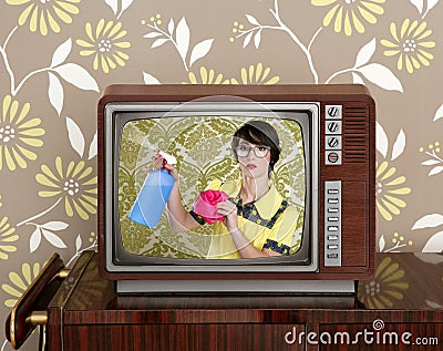 Ad tvl retro nerd housewife cleaning chores Stock Photo