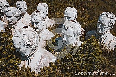 Aerial of Derelict Statues of Presidents - Abandoned Presidents Heads Park - Williamsburg, Virginia Stock Photo