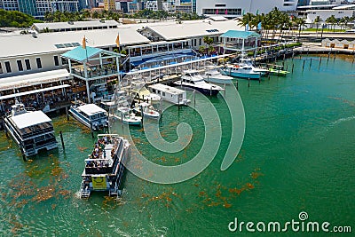 Aerial photo boat tour at Bayside Marina Miami Stock Photo