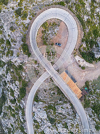 aerial view of the Nus de Sa Corbata hairpin turn in the Serra Tramuntan of Mallorca near Coll de Reis mountain pass Stock Photo