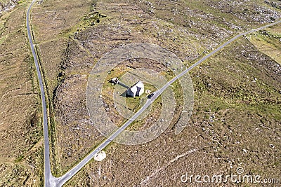 Aerial view of the Thorr National School in Meencorwick by Crolly, County Donegal - Ireland Stock Photo