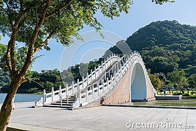 Afternoon view of the Moon Bridge in Dahu Park Stock Photo