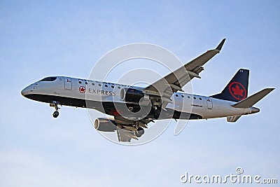 Air Canada Express Embraer ERJ-175 On Final Approach Editorial Stock Photo