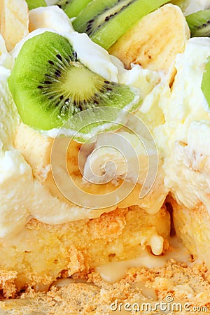 All layers of pavlova cake inside close up Stock Photo