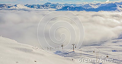 Alpes 4k de Timelapse de gondoles clips vidéos Alpes 4k de Timelapse de gondoles clips vidéos
