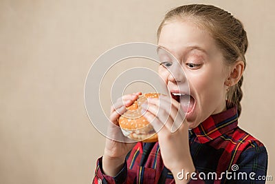 American calories fat meal Junk food, Little Girl enjoy eating hamburgers fast food burger unhealthy Stock Photo