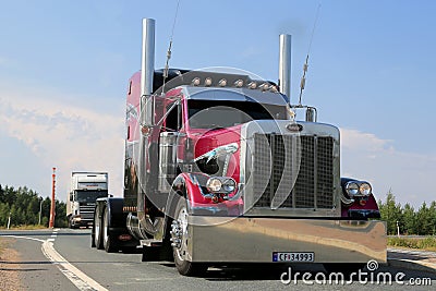 American Show Truck Tractor Peterbilt 379 Editorial Stock Photo