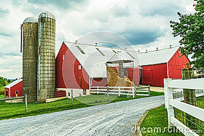 Amish country farm barn field agriculture in Lancaster, PA US Stock Photo