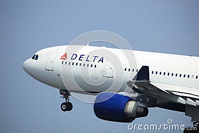 Amsterdam the Netherlands - May 6th, 2017: N854NW Delta Air Editorial Stock Photo