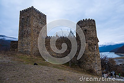 Ananuri, Georgia : 20-11-2022 : amazing view of the Ananuri castle complex with church on the Aragvi River in Georgia in a cloudy Editorial Stock Photo