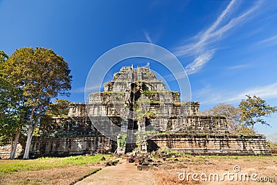 Ancient khmer pyramid in Koh Kher, Cambodia Stock Photo