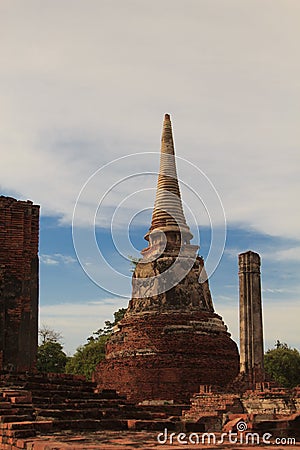 Ancient remains of Wat Ratchaburana temple in the Ayutthaya Hist Stock Photo