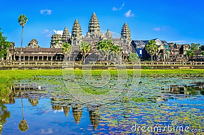 Angkor Wat template reflection in lake, Cambodia Stock Photo