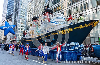 Annual Macy's Thanksgiving Parade on 6th Avenue. Mickey Mouse Editorial Stock Photo