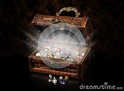 Antique chest of pirate treasure Stock Photo