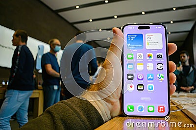 Apple launch new smartphone iPhone 14 Pro and iPhone 14 Pro Max - customer Editorial Stock Photo