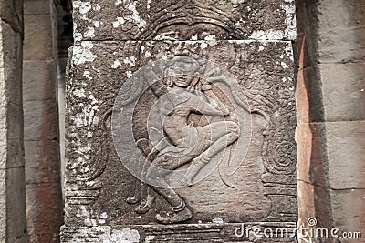 Apsara carvings status on the wall of Angkor temple, world herit Stock Photo