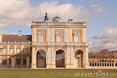 Aranjuez palace buildings and gardens in Madrid Stock Photo