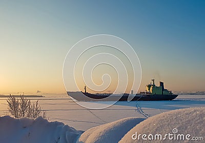 Arkhangelsk. Sunny winter day on the Bank of the Northern Dvina. January Stock Photo