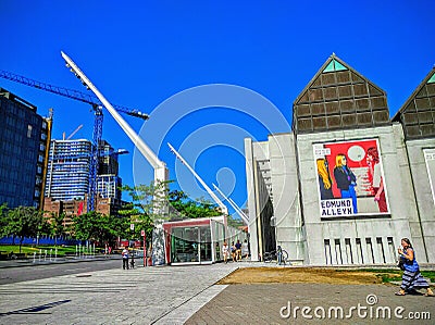 Art Museum Artwork Building View Sidewalk Summer Street Editorial Stock Photo