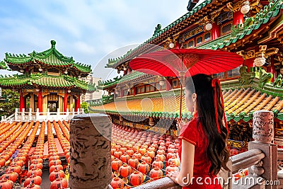 Asian woman wearing traditional Chinese dress at Sanfeng Temple in Kaohsiung, Taiwan Stock Photo