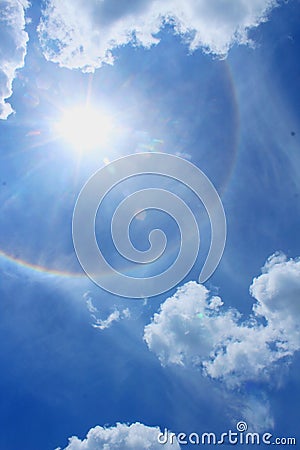 Atmospheric optical phenomenon that generated a halo arround the Sun Stock Photo