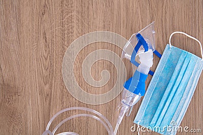 Atomizing tools and a mask used to treat pneumonia Stock Photo