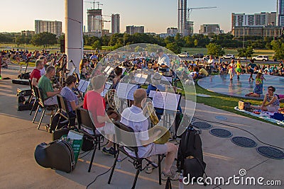 This musical group is finally in the shade Editorial Stock Photo