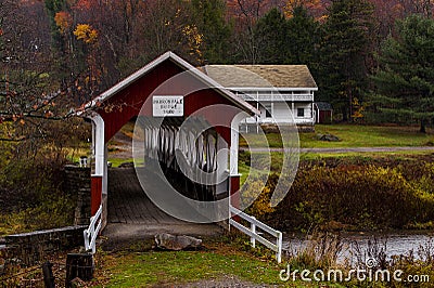 Historic Barronvale Covered Bridge - Autumn Splendor - Somerset County, Pennsylvania Stock Photo