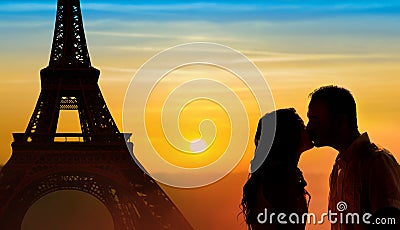 Backlit loving couple honeymoon in Paris Stock Photo