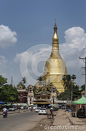 BAGO, MYANMAR - MAY 6, 2017: Shwemawdaw Pagoda, Bago, Myanmar Editorial Stock Photo