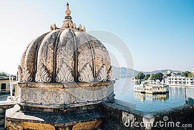 Bagore Ki Haveli and Mohan Temple with Pichola lake in Udaipur, India Stock Photo