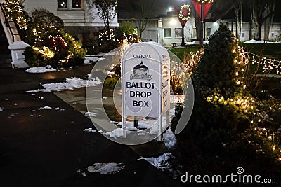 Ballot drop box in front of the Benton County Courthouse, Oregon Stock Photo