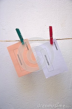 Ballot papers for national elections in Spain hanging by a thread Stock Photo