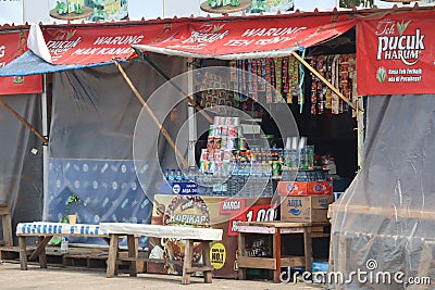 traders of various kinds of snacks, crackers and traditional drinks in the afternoon Editorial Stock Photo