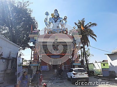 Closeup of beautiful Jodi Veerabhadra Swamy Temple and Shivakumara Swamiji, Jagadguru Veera Gangadhara Rajadeshi Kendra Swamiji Editorial Stock Photo