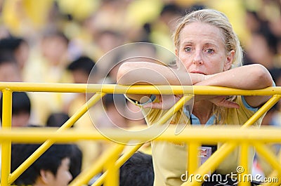 BANGKOK - DECEMBER 5: Thai people sit outside to celebrate for the 85th birthday of HM King Bhumibol Adulyadej on December 5, 2012 Editorial Stock Photo