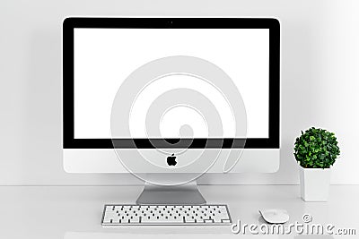 BANGKOK, THAILAND - November 22, 2015: Photo of new iMac 21.5 Wi Editorial Stock Photo