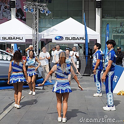 Cheerleaders perform at Subaru Palm Challenge 2018 Editorial Stock Photo