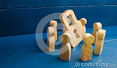 Bank secrecy, medical secret. Wooden figures of people stand around a padlock on a blue background. The concept of security Stock Photo