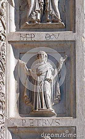 Baptistery decoration architrave arches, Cathedral in Pisa, Italy Stock Photo