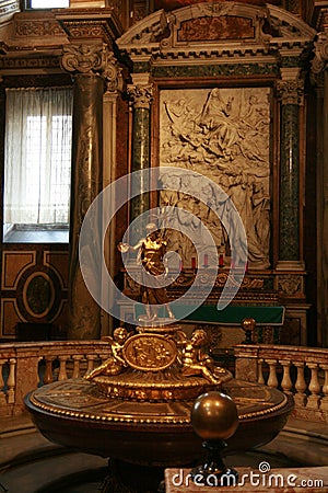 Basilica di Santa Maria Maggiore, golden staues in details, Rome, Italy Editorial Stock Photo