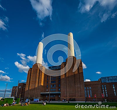 Battersea, London, UK: Battersea Power Station north facade and park Editorial Stock Photo