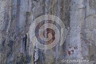 Bear Na Hill The Prehistorical Painting Cliff at Hat Chao Mai National Park Stock Photo