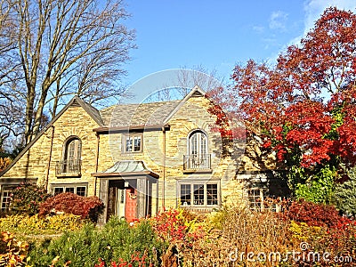 Beautiful autumn folage at upscale family house Stock Photo
