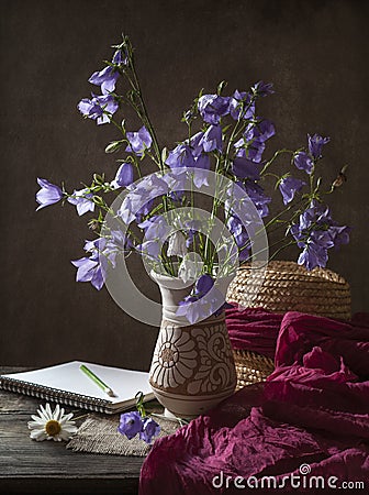 Beautiful bell shaped flowers bouquet Stock Photo