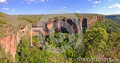 Beautiful Bridal Veil, Veu Da Noiva waterfall in Chapada Dos Guimaraes National Park, Cuiaba, Mato Grosso, Brazil Stock Photo