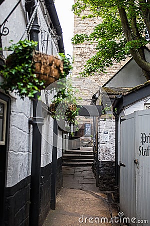 Beautiful, charming and quaint narrow passage in Oxford, England Editorial Stock Photo